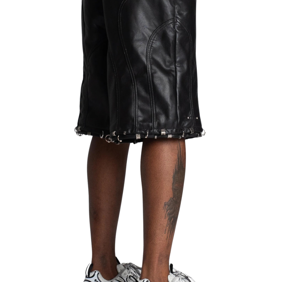 AVANT BLACK LEATHER PIERCING SHORTS